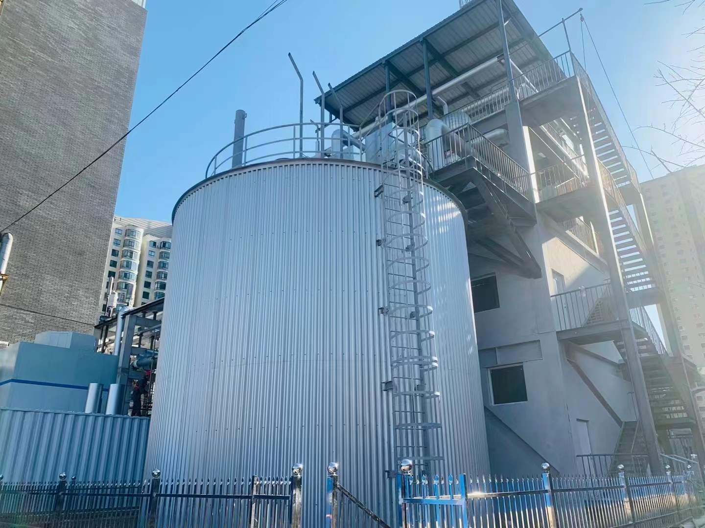 Almacenamiento para una empresa de suministro térmico
